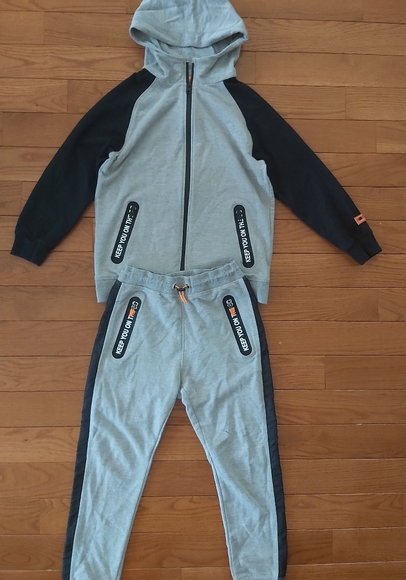 Zara Other - Zara gorgeous boys set